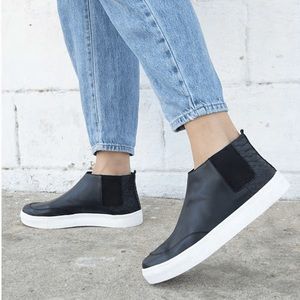 Kaanas Oviedo Pull-On Chelsea Black Leather Kaanas New Casual Sneaker Sz 11